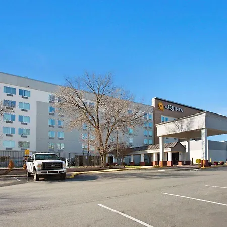 La Quinta Inn & Suites By Wyndham Dc Metro Capital Beltway-2